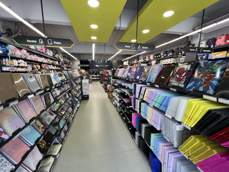 Minuto Varejo - livraria - Casa do Papel - nova loja - Zona Sul de Porto Alegre - avenida Wenceslau Escobar - material escolar - escola - educação  | PATRÍCIA COMUNELLO/ESPECIAL/JC