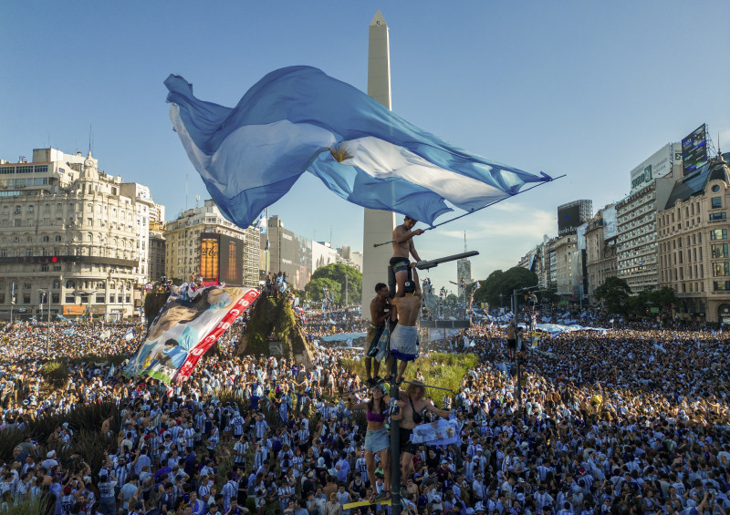 Nos pênaltis, Argentina se sagra tricampeã do Mundo