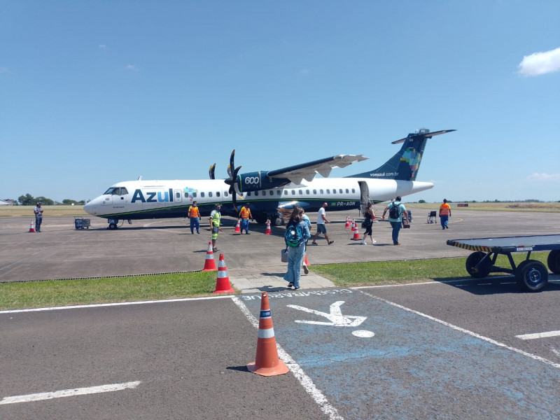 Com duração prevista de 2h25min, o voo da Azul será realizado às quartas e sextas-feira