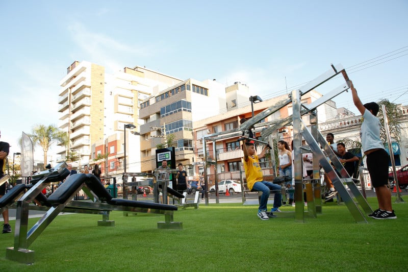 Conhecida como Pra&ccedil;a da Caridade, local recebeu investimento de R$ 1 milh&atilde;o e foi adotado por empresas