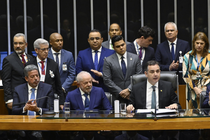 Centrão não vê espaço para Lula devolver emendas, e derrubada de veto ganha força