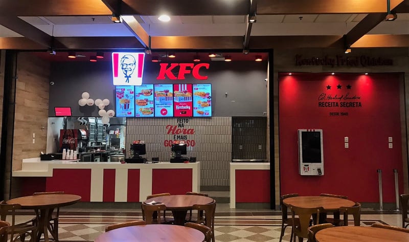 Minuto Varejo - Bourbon Shopping Novo Hamburgo - loja KFC - fast-food - frango frito - consumo - alimentação