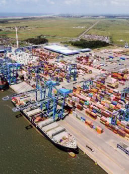 Tecon Rio Grande planeja mais que duplicar capacidade até 2029