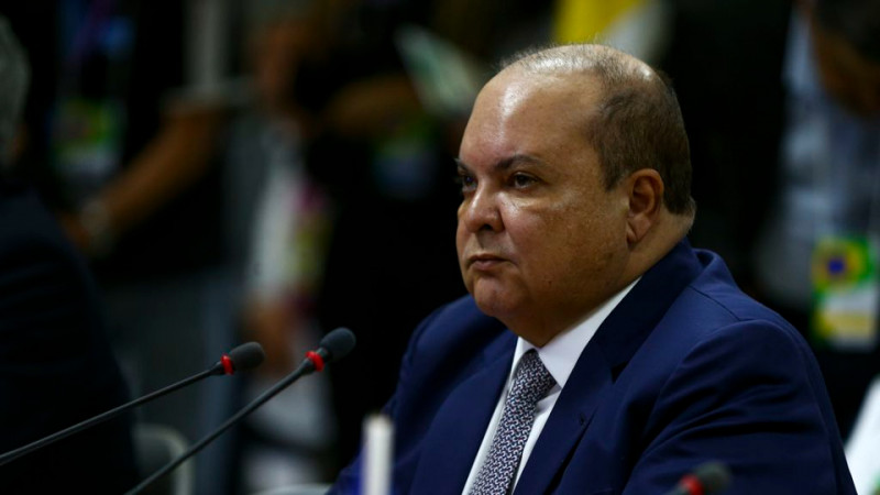 Moraes revokes removal of Ibaneis Rocha from the DF government
