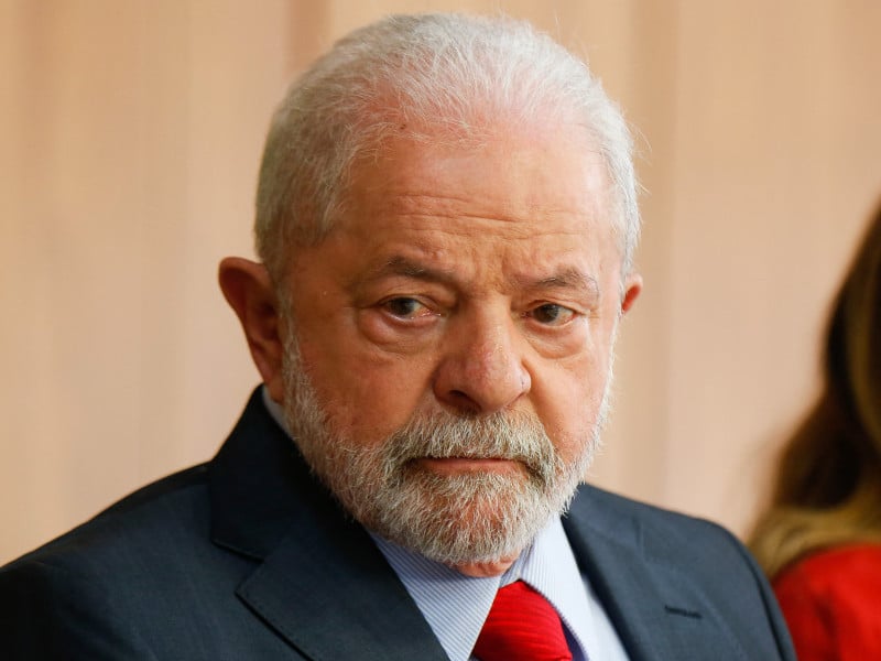 Presidente Lula disse que as dores têm afetado seu humor