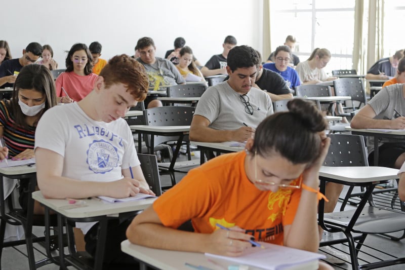 O ranking foi realizado pela Folha de São Paulo e publicado nesta segunda-feira (13)