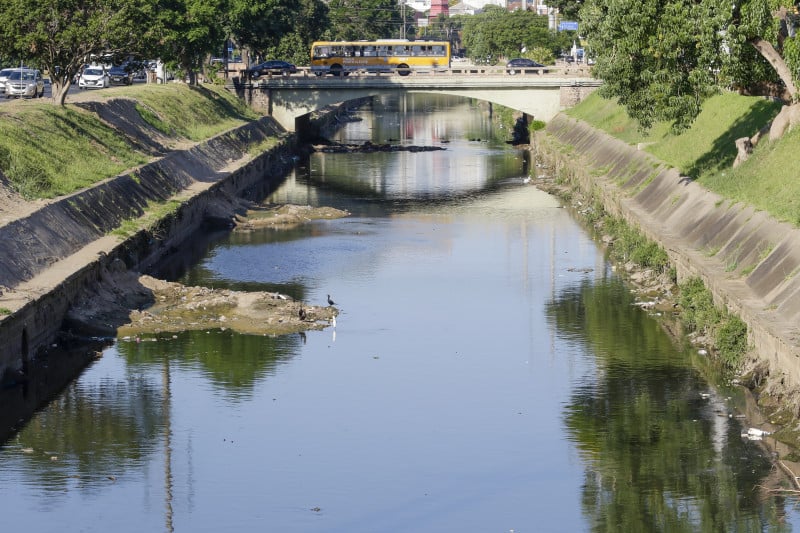 Arroio Dilúvio nasce em Viamão e percorre Porto Alegre até o Guaíba