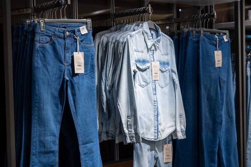 Coleção feminina com oito peças está à venda nas lojas da marca no Rio Grande do Sul