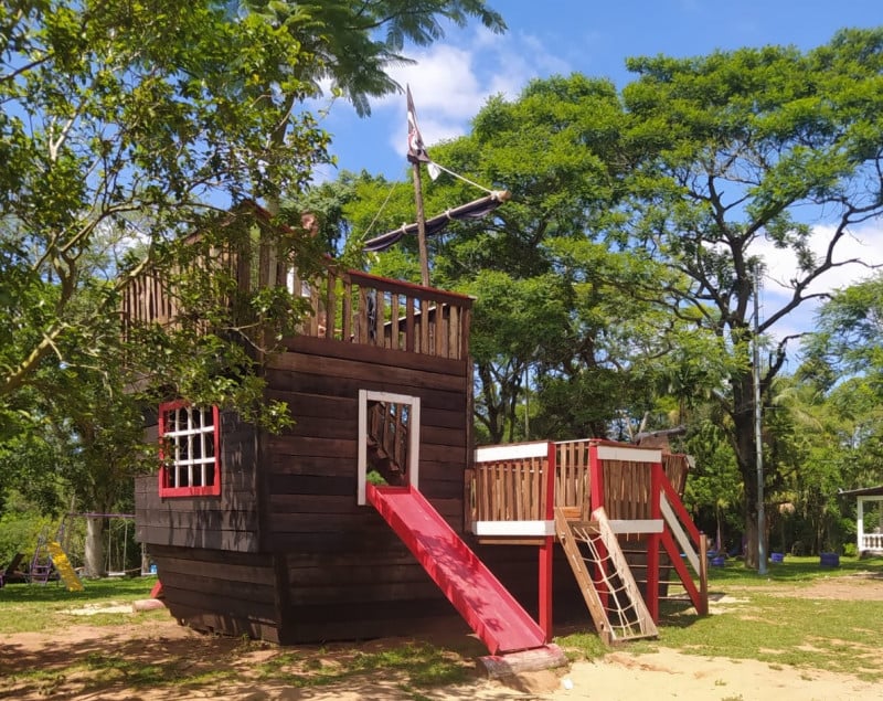 {'nm_midia_inter_thumb1':'https://www.jornaldocomercio.com/_midias/jpg/2023/01/30/206x137/1_parque_fazenda_pedacinho_do_ceu-9914287.jpg', 'id_midia_tipo':'2', 'id_tetag_galer':'', 'id_midia':'63d7f20fad15a', 'cd_midia':9914287, 'ds_midia_link': 'https://www.jornaldocomercio.com/_midias/jpg/2023/01/30/parque_fazenda_pedacinho_do_ceu-9914287.jpg', 'ds_midia': 'Parque Fazenda Pedacinho do C&eacute;u', 'ds_midia_credi': 'Divulga&ccedil;&atilde;o/Parque Fazenda Pedacinho do C&eacute;u/JC', 'ds_midia_titlo': 'Parque Fazenda Pedacinho do C&eacute;u', 'cd_tetag': '1', 'cd_midia_w': '800', 'cd_midia_h': '635', 'align': 'Left'}