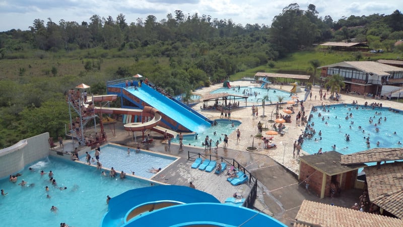 {'nm_midia_inter_thumb1':'https://www.jornaldocomercio.com/_midias/jpg/2023/01/30/206x137/1_sitio_do_laranjal-9915005.jpg', 'id_midia_tipo':'2', 'id_tetag_galer':'', 'id_midia':'63d85a5613abd', 'cd_midia':9915005, 'ds_midia_link': 'https://www.jornaldocomercio.com/_midias/jpg/2023/01/30/sitio_do_laranjal-9915005.jpg', 'ds_midia': 'S&iacute;tio do Laranjal, Gravata&iacute;', 'ds_midia_credi': 'Divulga&ccedil;&atilde;o/JC', 'ds_midia_titlo': 'S&iacute;tio do Laranjal, Gravata&iacute;', 'cd_tetag': '1', 'cd_midia_w': '800', 'cd_midia_h': '450', 'align': 'Left'}