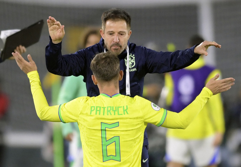 Ramon Menezes comandará a seleção de forma interina