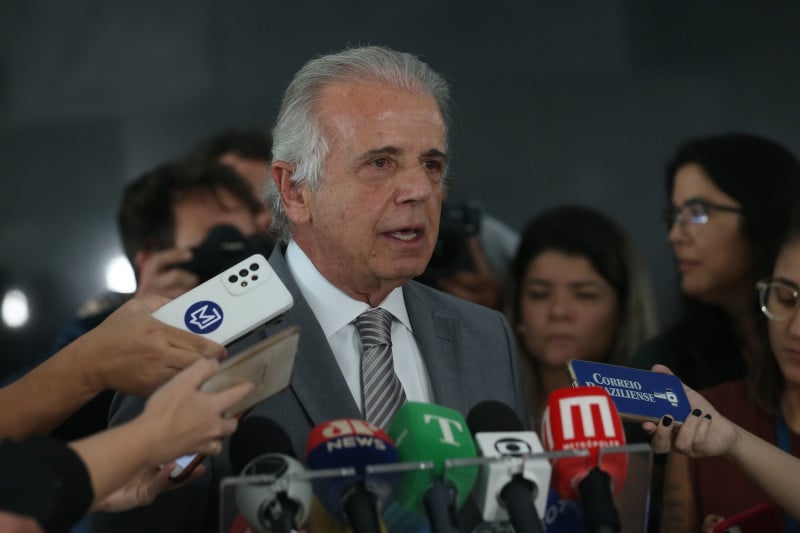 Forças Armadas vão permitir alistamento militar feminino pela 1ª vez em 2025