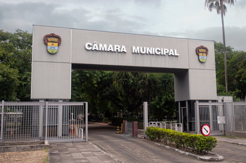 Atualmente tramitam na Câmara dois projetos de lei, que chegaram na Casa em setembro deste ano