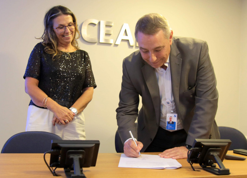 Projeto prevê capacitação de voluntários para atuação com crianças, adolescentes e jovens que vivem em periferias da Capital gaúcha