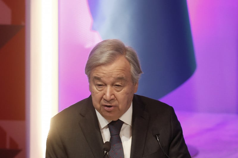 O líder da ONU disse que todos os envolvidos no conflito devem trabalhar em direção a um acordo diplomático