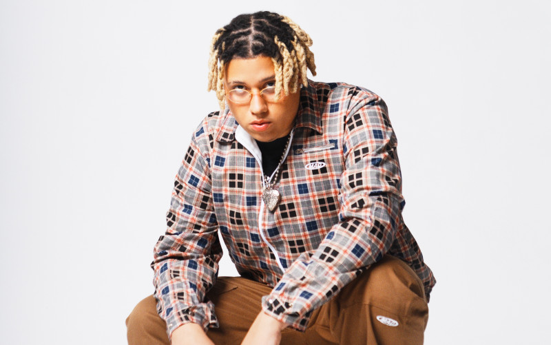 Show acontece às 23h e traz os maiores hits do artista