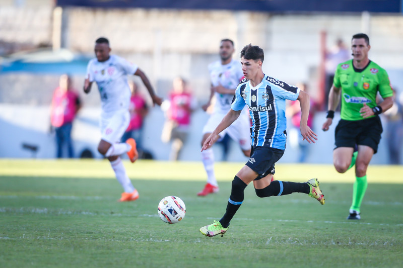 Atleta de 19 anos tem contrato com o Grêmio até dezembro de 2024