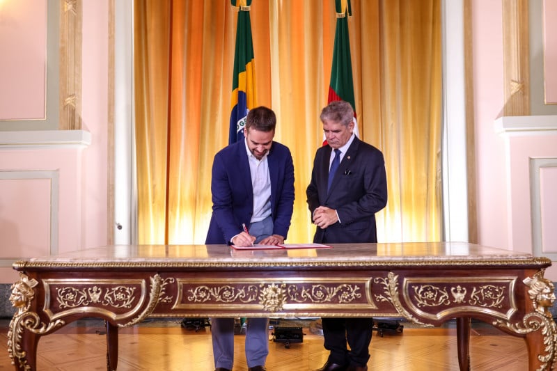 Assinatura de acordo de cooperação com o MPT-RS aconteceu no Palácio Piratini