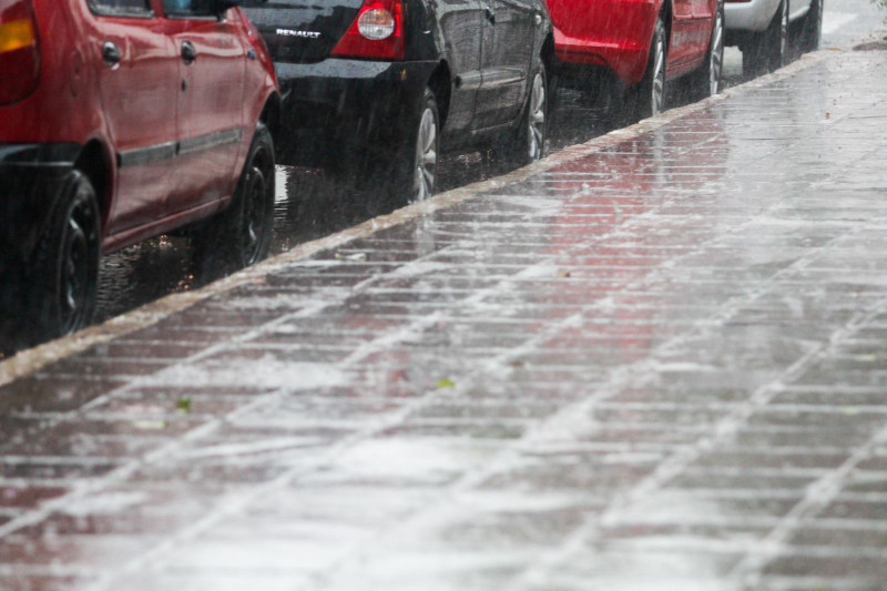 Até amanhã, os maiores acumulados de chuva devem ocorrer entre o norte do Rio Grande do Sul e o sul do Paraná