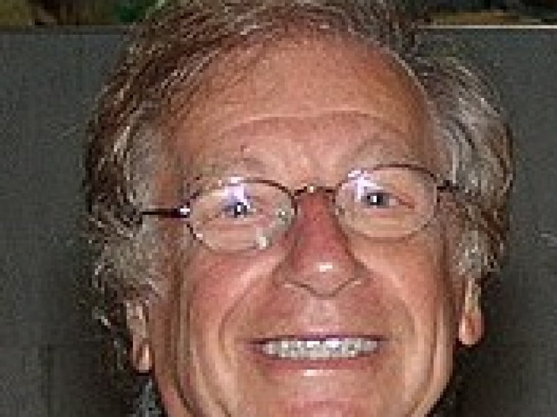 O cantor e humorista morreu em Salvador, onde seu corpo será cremado