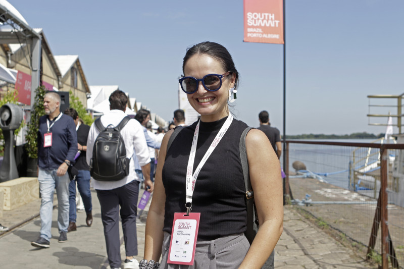 Camila Farina &eacute; curadora da Open Feira de Design Foto: LUIZA PRADO/JC