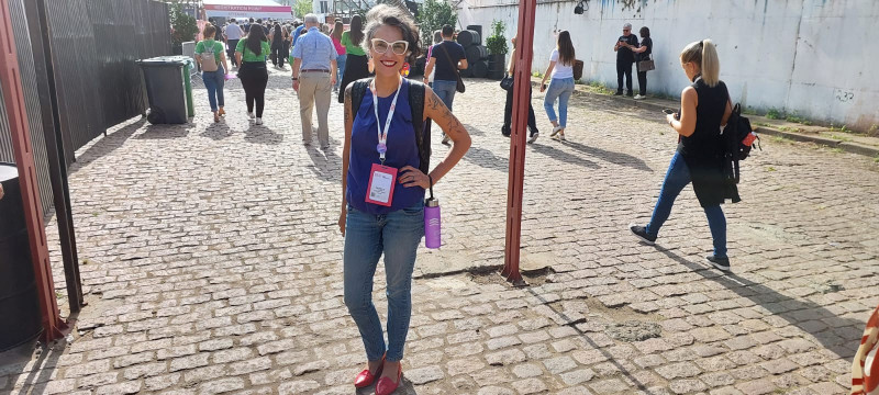 {'nm_midia_inter_thumb1':'https://www.jornaldocomercio.com/_midias/jpg/2023/04/02/206x137/1_south_summit_brazil_publico_danielle_fernandes_jornal_do_comercio-10170404.jpeg', 'id_midia_tipo':'2', 'id_tetag_galer':'', 'id_midia':'6429de183fe2b', 'cd_midia':10170404, 'ds_midia_link': 'https://www.jornaldocomercio.com/_midias/jpg/2023/04/02/south_summit_brazil_publico_danielle_fernandes_jornal_do_comercio-10170404.jpeg', 'ds_midia': 'South Summit Brazil - 2023 - Porto Alegre - percep&ccedil;&otilde;es - Danielle Fernandes - Cais Mau&aacute;', 'ds_midia_credi': 'MARIA AM&Eacute;LIA VARGAS/ESPECIAL/JC ', 'ds_midia_titlo': 'South Summit Brazil - 2023 - Porto Alegre - percep&ccedil;&otilde;es - Danielle Fernandes - Cais Mau&aacute;', 'cd_tetag': '1', 'cd_midia_w': '800', 'cd_midia_h': '360', 'align': 'Left'}