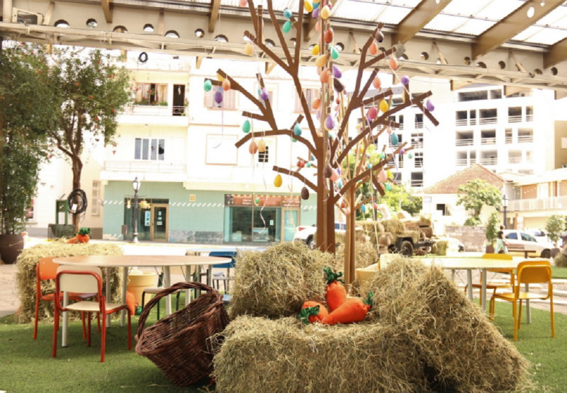 Diversos espaços da cidades já recebem a decoração tradicional