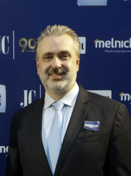 Randon fala em funcionários protagonistas 