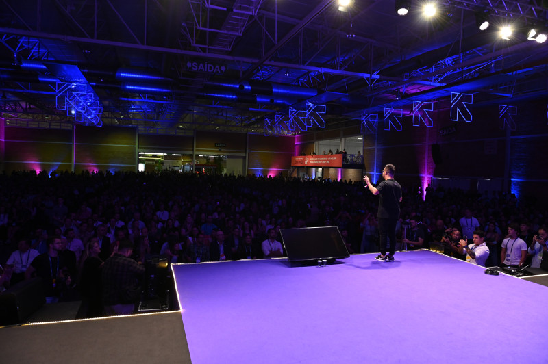 Abertura contou com a participa&ccedil;&atilde;o de Marcus Rossi, CEO da feira Foto: Gustavo Merolli/Gramado Summit/Divulga&ccedil;&atilde;o/JC