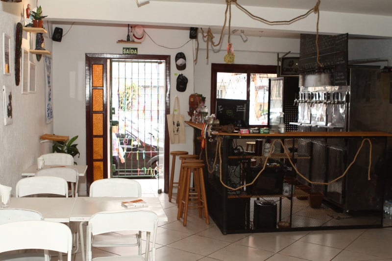 O Terreiro Bar Ancestral abriu as portas em mar&ccedil;o Foto: EVANDRO OLIVEIRA