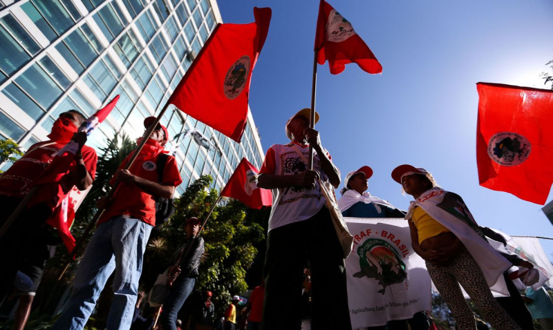 Segundo o coordenador do movimento, João Rodrigues, montante deve chegar a R$ 400 milhões, mas é insuficiente para assentar as 60 mil famílias acampadas no País