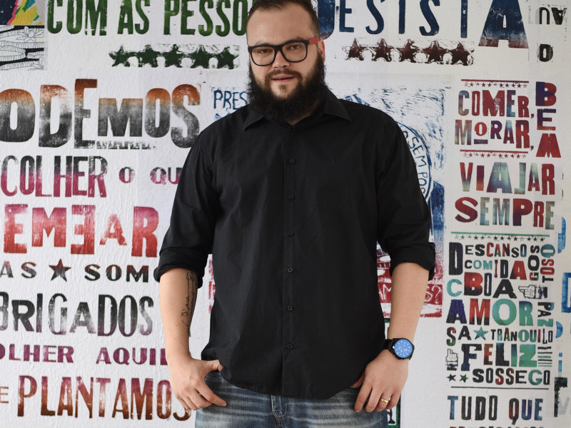 Saddock destaca perspectiva de redução de custos no atendimento das empresas