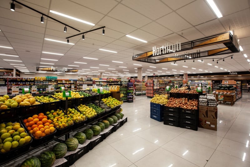 Na comparação com o primeiro trimestre de 2022, as vendas no varejo cresceram 2,4% no primeiro trimestre de 2023