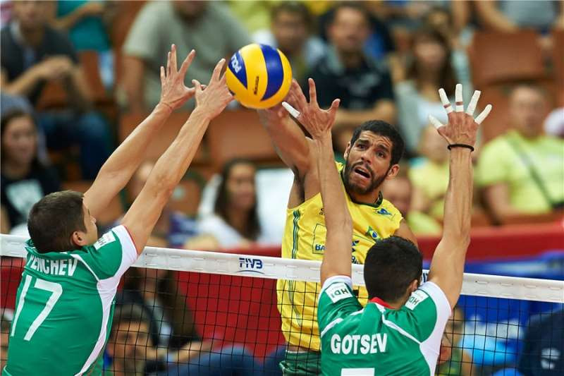 Oposto Wallace está suspenso da seleção brasileira por cinco anos