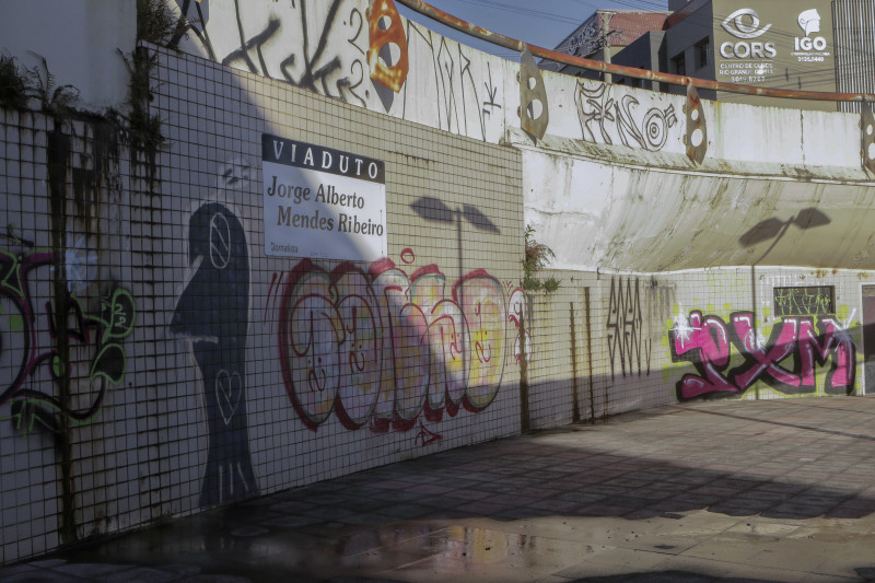 Terminal da Protásio Alves com a Carlos Gomes sofre com vandalismo e problemas na estrutura
