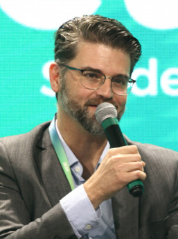 Motta, da Excelsior, fala em inovar