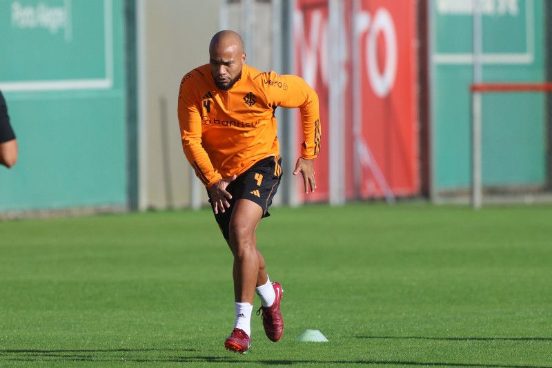 De acordo com o Inter, defensor requereu a contraprova do exame