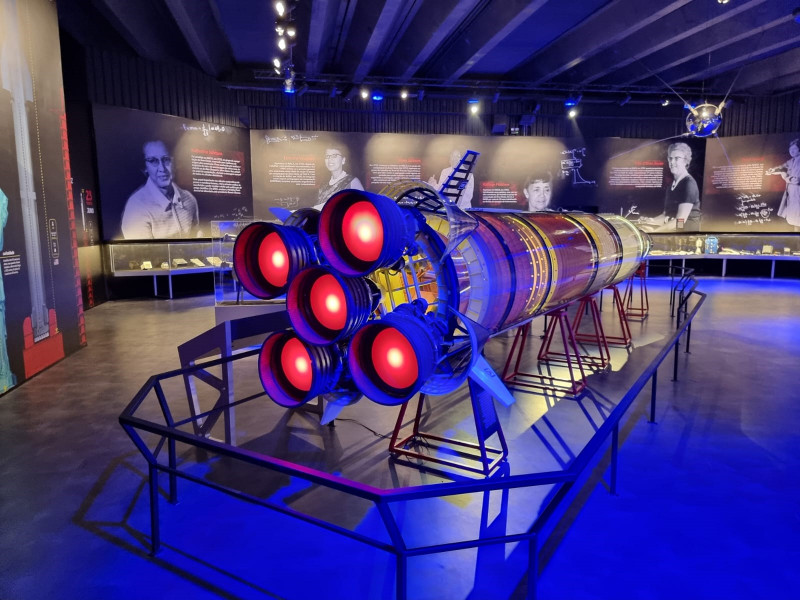 Desde sua inauguração, em 2023, o espaço já recebeu mais de meio milhão de visitantes