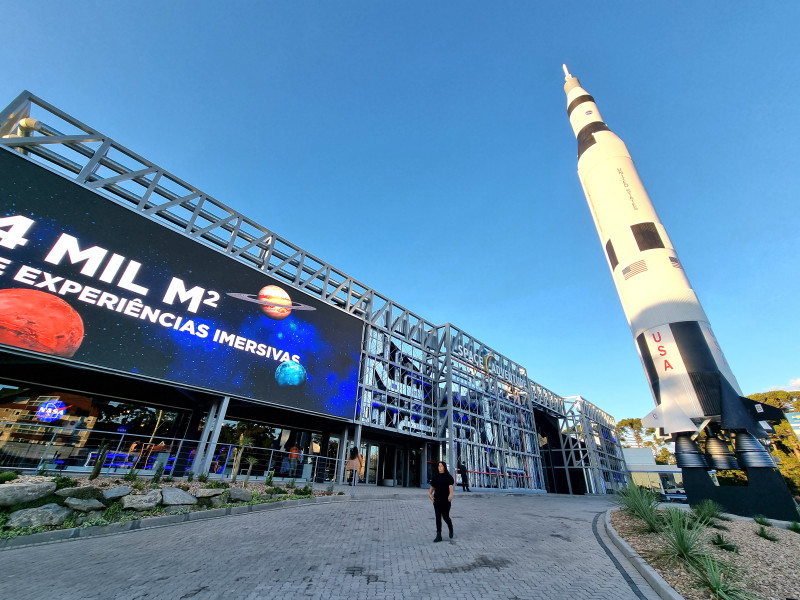 Space Adventure fica em Canela e tem mais de 170 itens originais de missões da Nasa