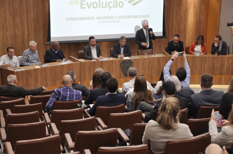 Lançamento do Pampa em Evolução, que ocorre de 13 a 17 de junho em Dom Pedrito, foi realizado na sede da Farsull