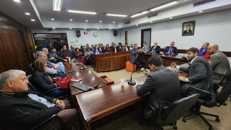 Tema foi tratado em reunião da Frente Parlamentar do Empreendedorismo e da Desburocratização