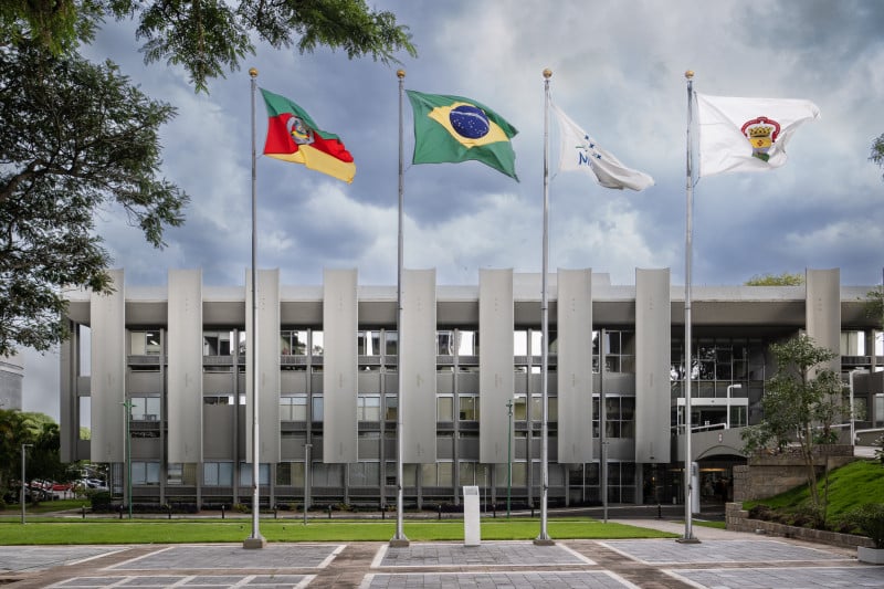 Fachada da Câmara Municipal de Porto Alegre - Palácio Aloísio Filho