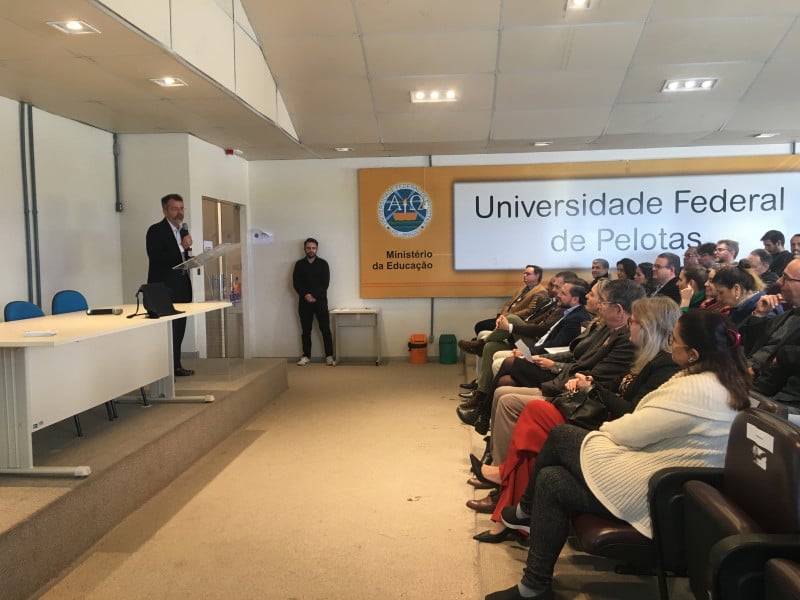 Administrada pela Rede Recop, projeto engloba entidades e órgãos do município e visa a redução de custos