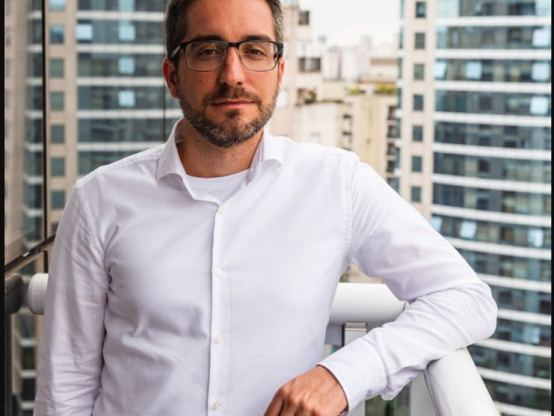 Santos diz que tecnologia ajuda a enfrentar complexidade tributária