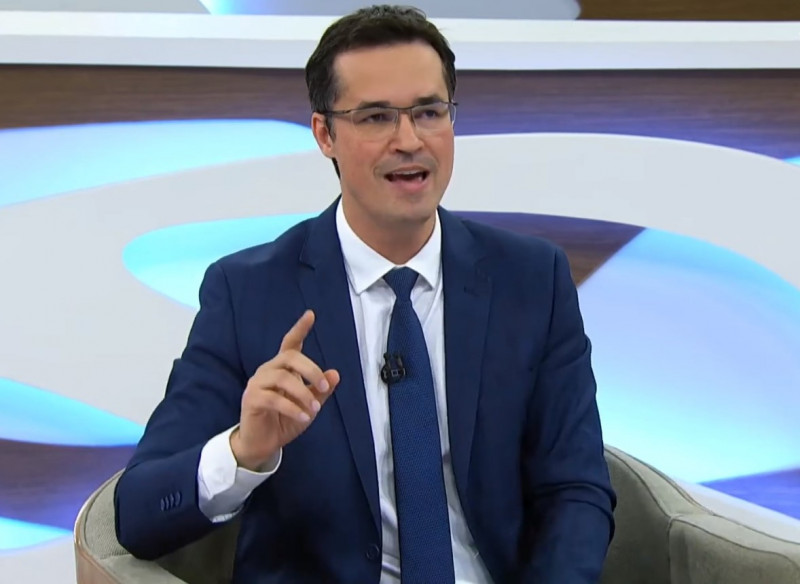 Ex-coordenador da Lava Jato afirma que, avaliando o presidente Lula, não pensa "duas vezes em defender Bolsonaro"