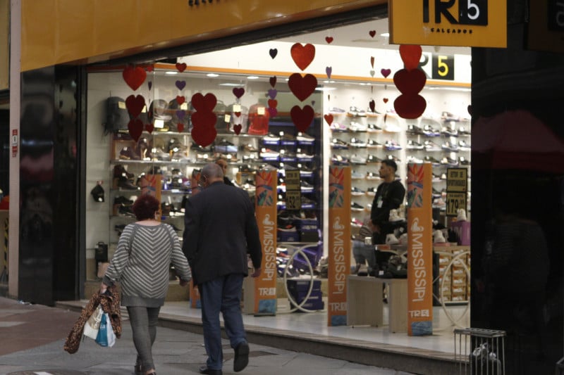 O preço médio estimado para os presentes é de R$ 149,02 por item 