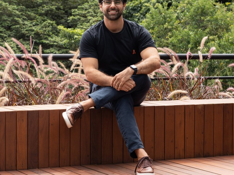 Raphael Machioni é co-fundador e CEO da Assis, assistente virtual para autônomos
