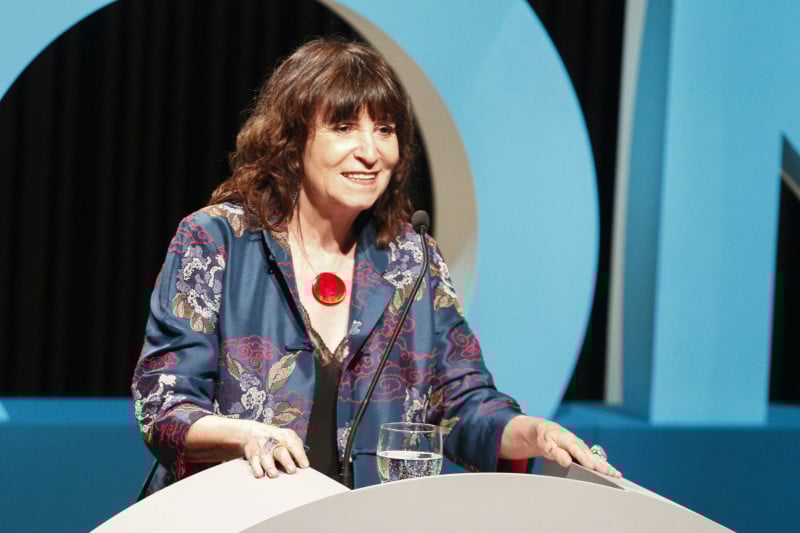 Jornalista e escritora espanhola, Rosa Montero abriu o Fronteiras do Pensamento 2023