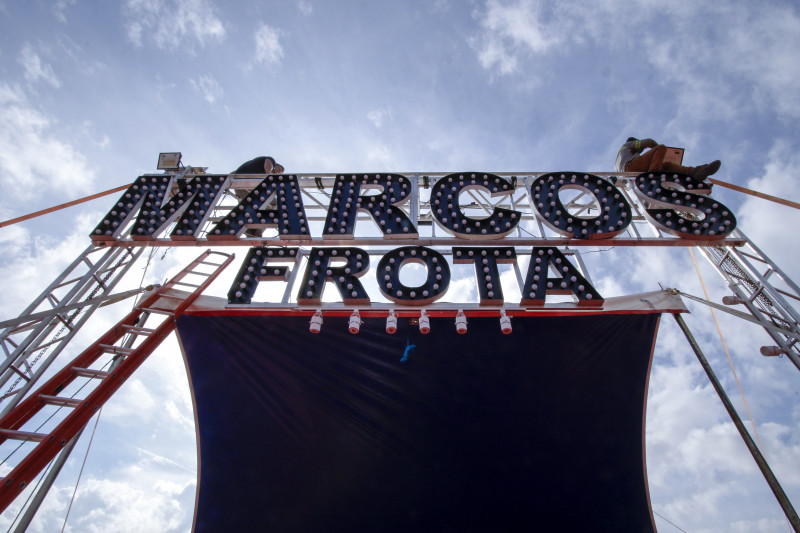 As doações podem ser trocadas na bilheteria física do circo