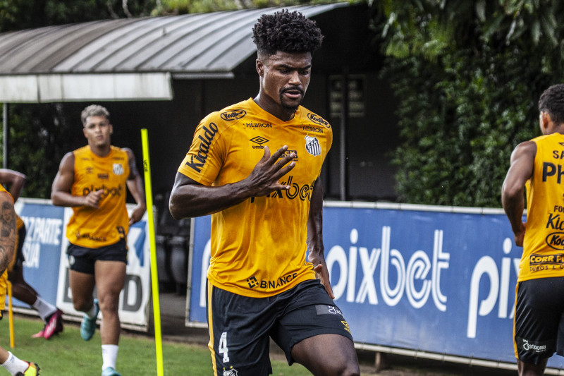 Afastado do Santos, Eduardo Bauerman virou r&eacute;u ap&oacute;s a opera&ccedil;&atilde;o Penalidade M&aacute;xima 